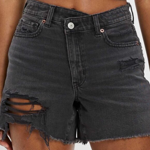 American Eagle AE Denim Highest Waist Baggy Short Sz 12 Faded Black Ripped - Picture 2 of 6